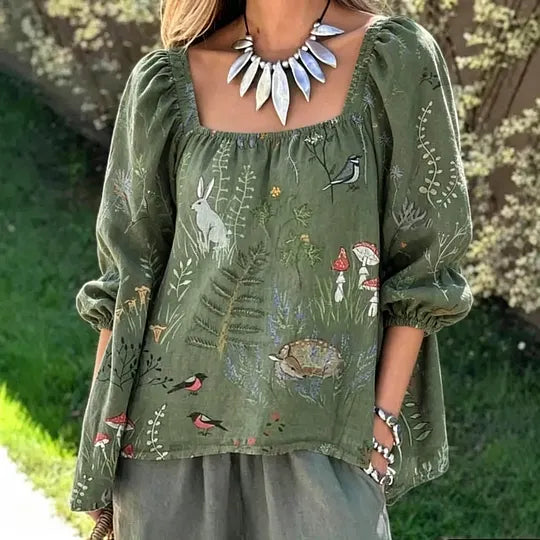 Artistieke blouse met vleermuisvleugels en bosdierenmotief              Write a Review