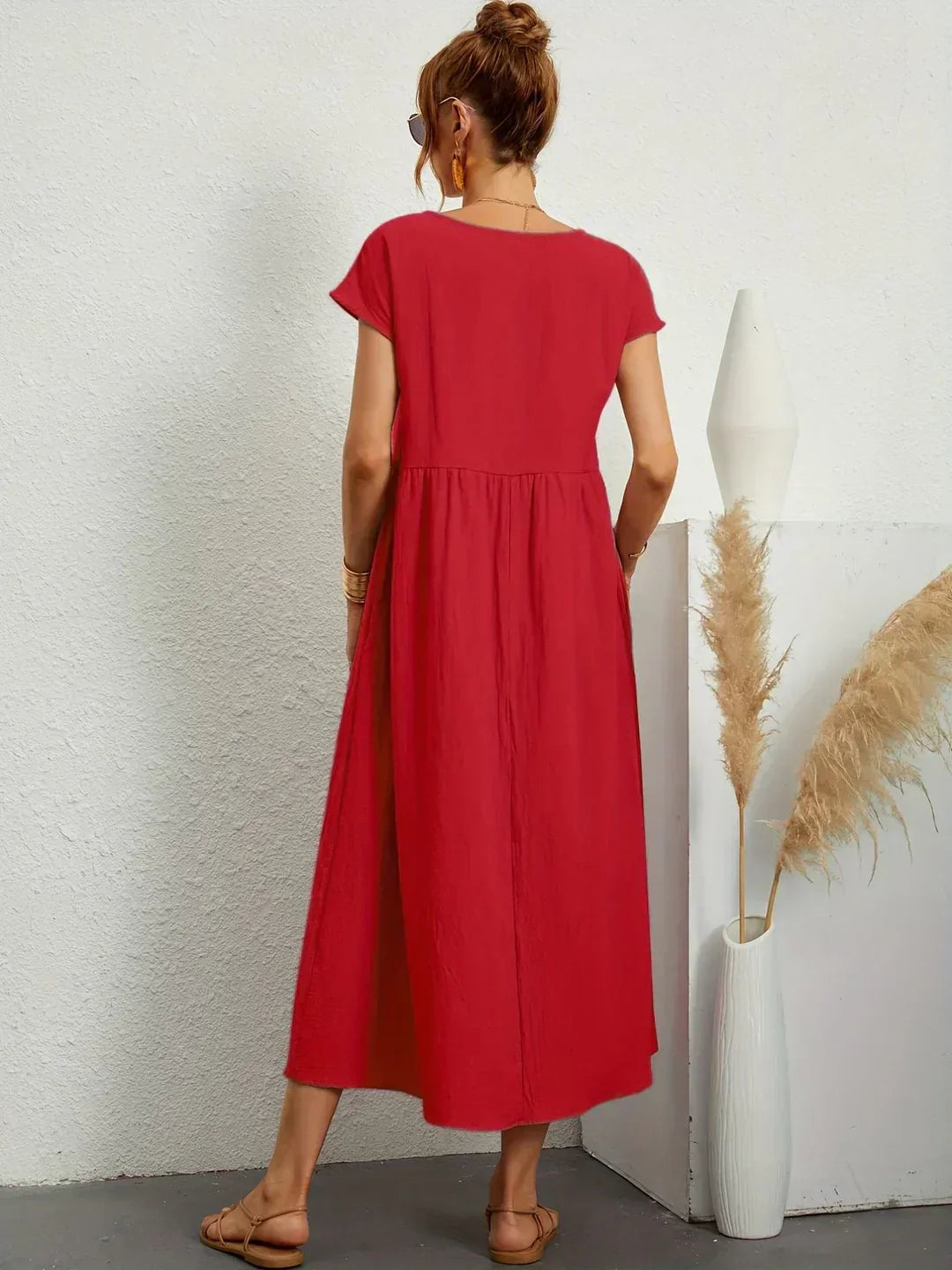 SEGOVIA | Effortless Midi Dress with Timeless Elegance