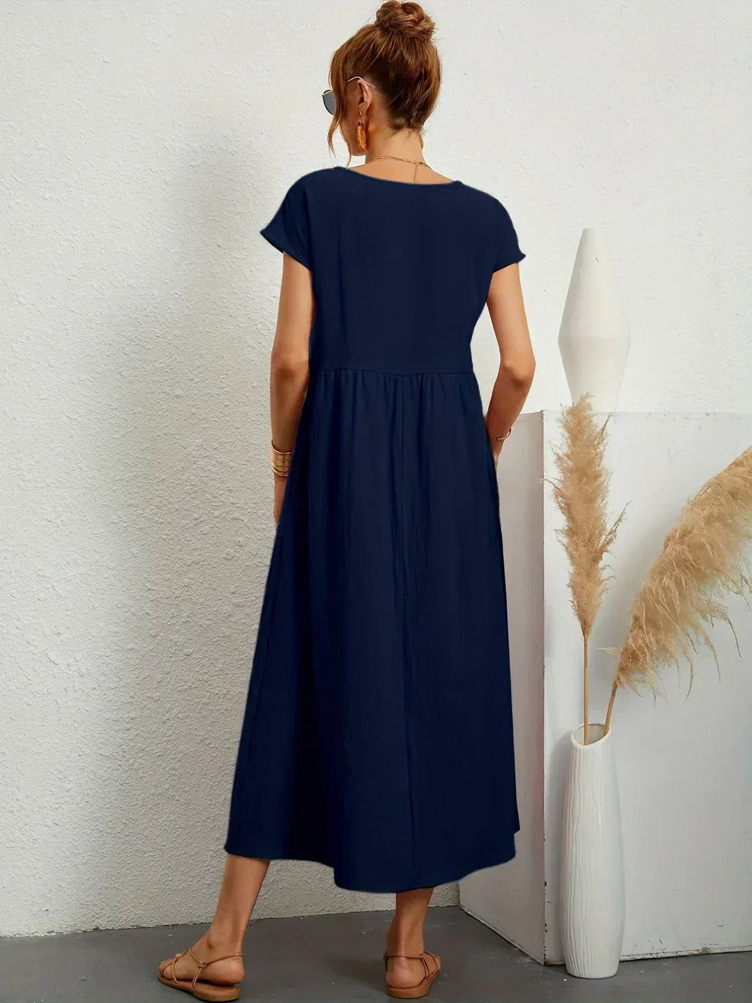 SEGOVIA | Effortless Midi Dress with Timeless Elegance