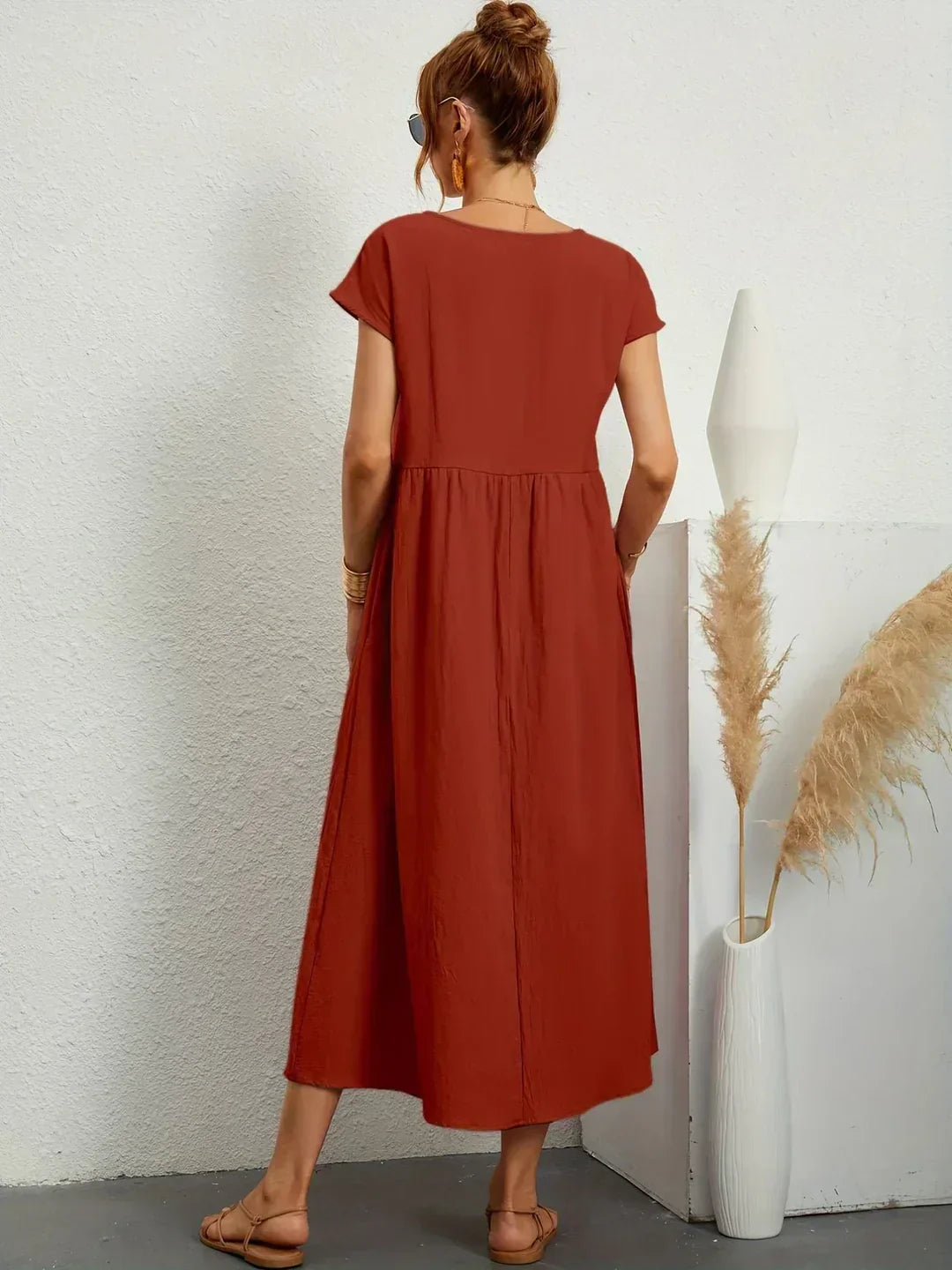SEGOVIA | Effortless Midi Dress with Timeless Elegance